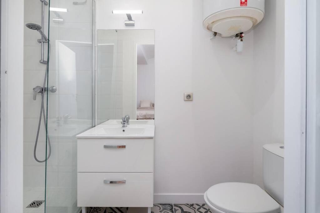 Lumignons Lyonnais - Doua Apartment วีเลอร์บาน ภายนอก รูปภาพ
